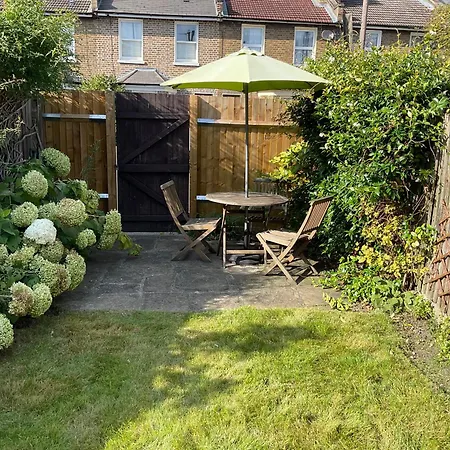 Cosy Three Bedroom Hither Green Victorian House Londres Exterior foto